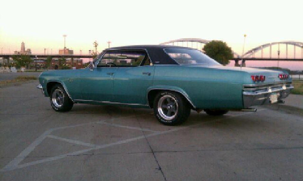 Barry and Brenda Wendhausen's 1965 Chevrolet Caprice