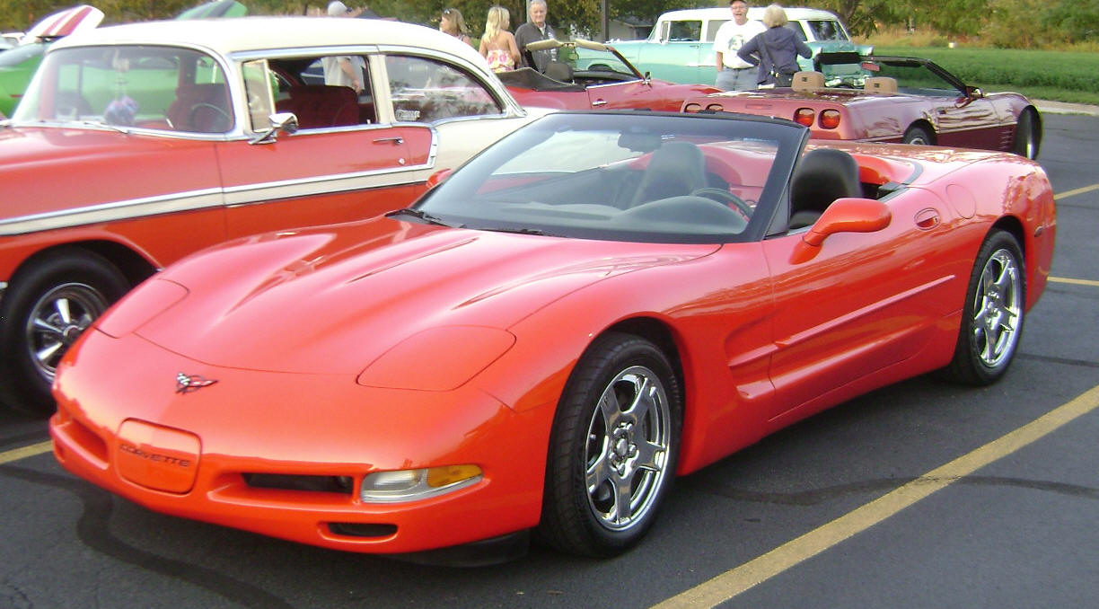 Joe & Deb Lewis 1999 Corvette