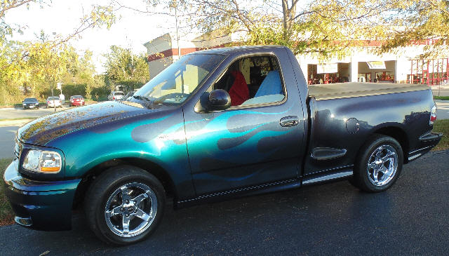 Larry & Beverly Beeth 202 Ford Lightning Pickup