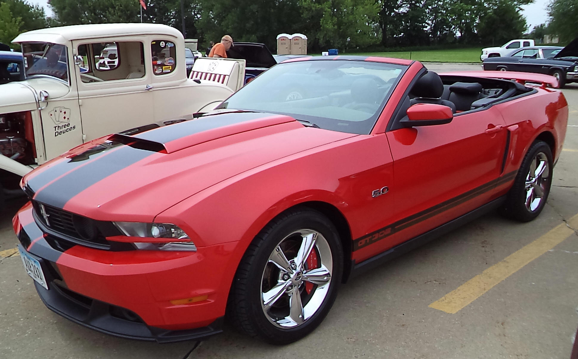 Joe & Deb Lewis 2012 Ford Mustang