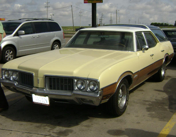 Bill Eye 1970 Oldsmobile Vista Cruiser