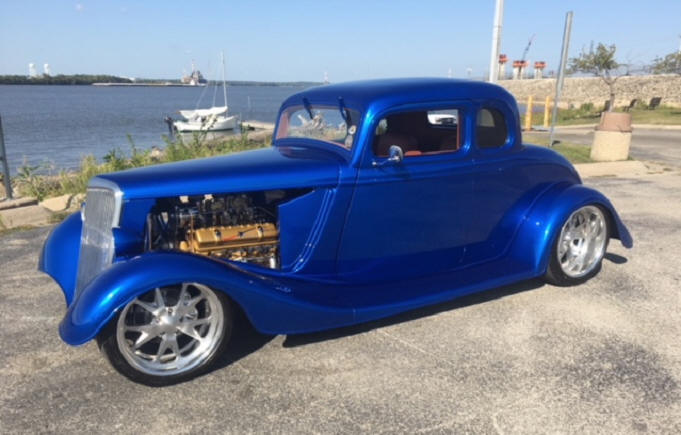 Mark and Angela Stewart's 1934 Ford 5 Window